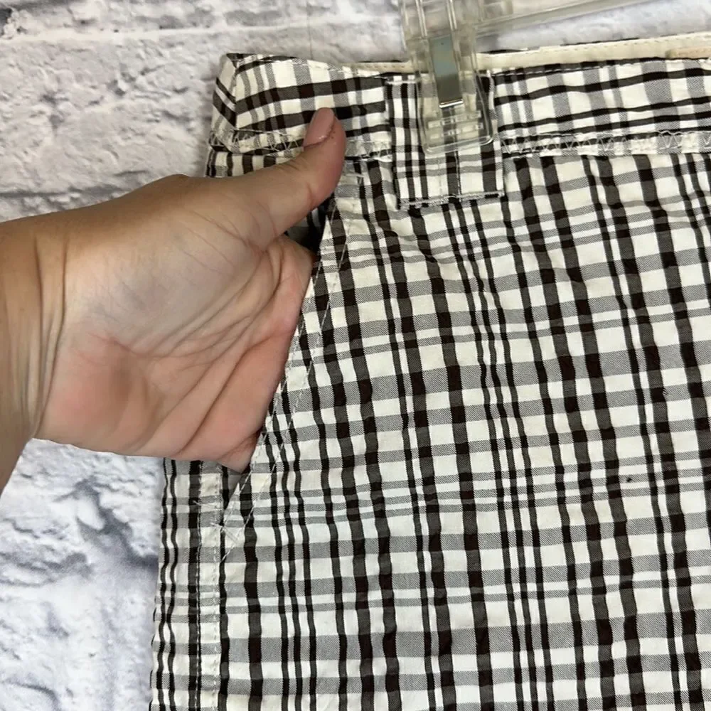 Merona Shell Silkwood Chico Womens Shorts Size 10 - Picture 3 of 6